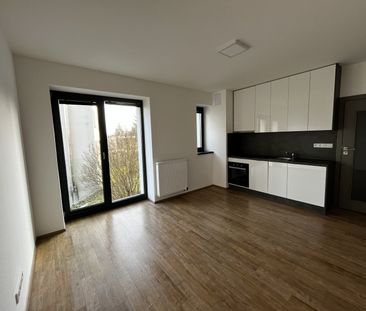 Pronájem bytu 1+kk a garsoniéry 27 m² - Photo 2