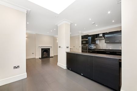 4 Bed Mews House To Rent - Photo 3