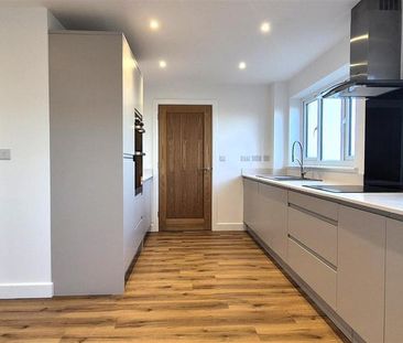 4 bedroom house to rent - Photo 1