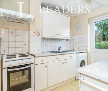 3 bedroom semi-detached to rent Turnstone Gardens, Lordswood, South... - Photo 3