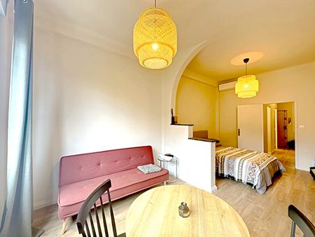 Location Appartement 1 pièce 33m² - Photo 2