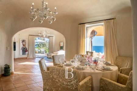 THÉOULE-SUR-MER - VILLA 4 CHAMBRES VUE MER PANORAMIQUE - Photo 2