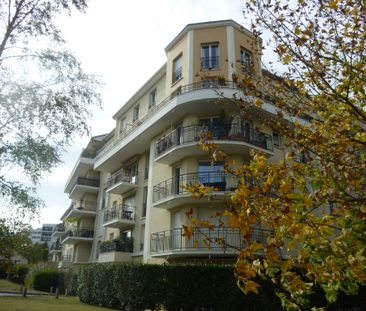 Location Appartement 3 pièces 55m² POISSY 78300 - Photo 4