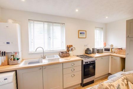 1 bedroom apartment to rent - Photo 2