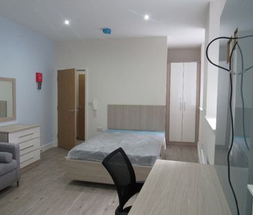 Winckley Square, Flat 07, PRESTON, Lancashire PR1 3JQ - Photo 3