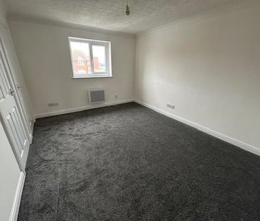2 bedroom property to rent - Photo 2