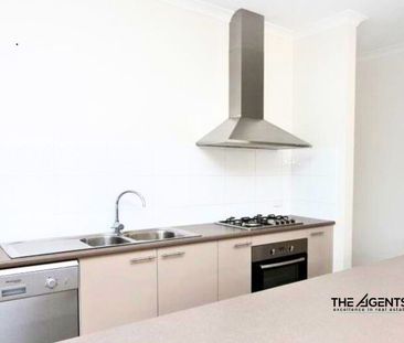 Resort Style Family Living in Saltwater Coast! - Photo 5