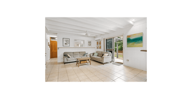 3 Bedroom Home with Sparkling Inground Pool - Photo 1