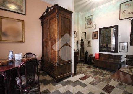 5 locali in affitto