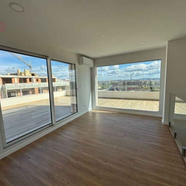 Apartamento T4 em Setúbal - Photo 1
