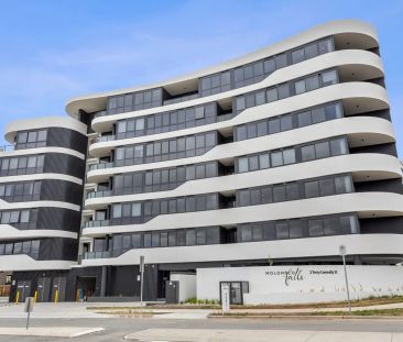3 bedroom apartment with breathtaking views PLUS 3 car spaces - Photo 3