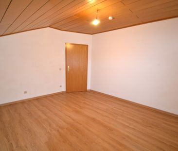 **Königswinter: Charmante Dachgeschosswohnung am Fuße des Ölbergs, ... - Photo 3