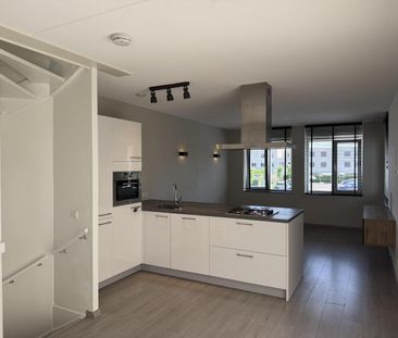 Meer van Annecy, 3446JT, Woerden - Photo 4