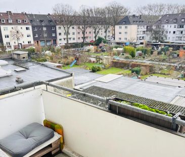 Schöne 2-Zimmer Wohnung in Duisburg-Neudorf zum 01.02.2026, 390 € - Photo 1