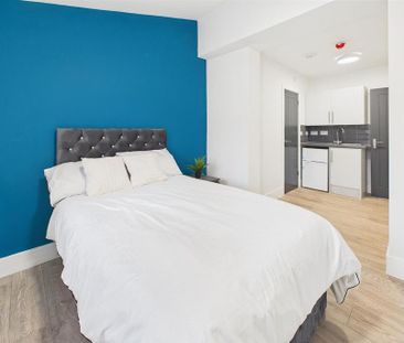 Studio to rent - Photo 2