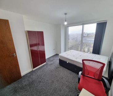 2 bedroom flat to rent - Photo 5