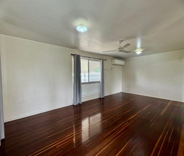 ENERGY-EFFICIENT LIVING! 3 BDR HOME WITH SOLAR – EXCELLENT LOCATION! - Photo 3