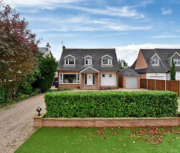 A wonderful family home in a sought after private estate in Bray. - Photo 4