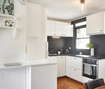 Light, bright and beautiful. - Photo 4