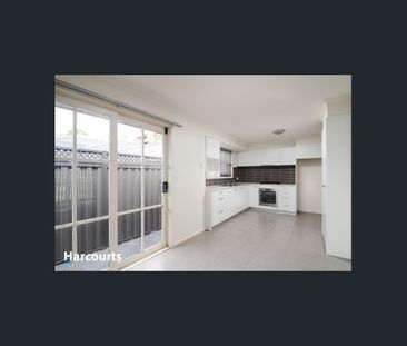 Stylish & Secure 3-Bedroom Unit - Photo 6