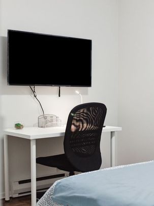 Deluxe Basic - Somerset, Halifax - Photo 1