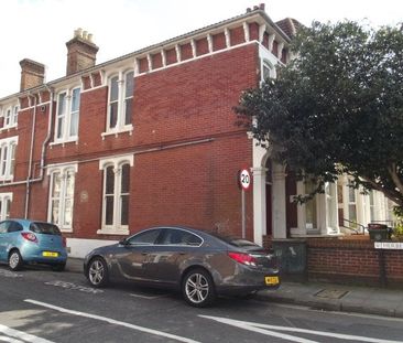 Waverley Road, Southsea - Photo 1