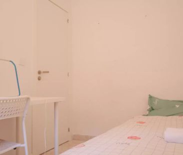 Single Bed in Room in a shared 4-bedroom apartment for rent in Casc... - Photo 3