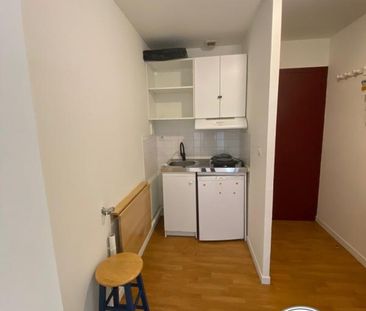 Location Appartement 1 pièce Meublé 25m² CHATEAUBRIANT 44110 - Photo 3