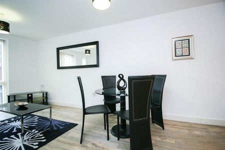 I-Land , 41 Essex Street - Photo 2