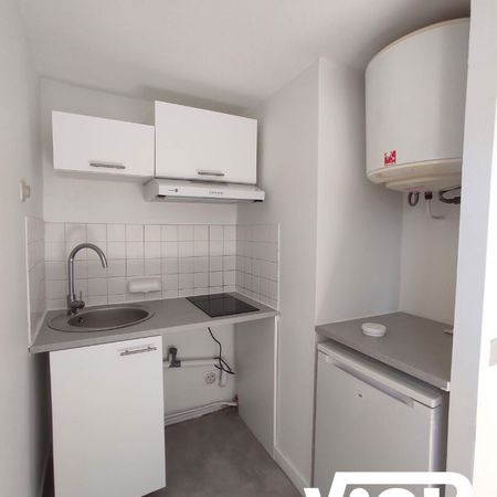 STUDIO HYPER CENTRE VILLE - Photo 3