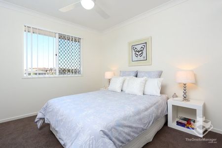 Great Location Great Townhouse - Photo 3