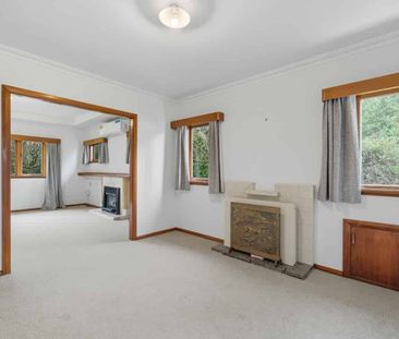 Big Home, Big Backyard, Great Location – Solway Living! - Photo 1