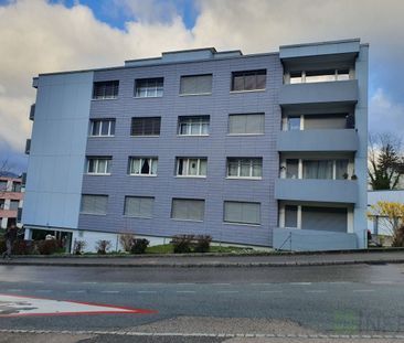 3.5-room apartment on the 2nd floor of 74 m2, with elevator - Photo 1