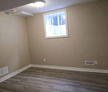 For Lease - 30 Burke Drive Unit# BASEMENT, Barrie, Ontario - Photo 2