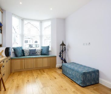 3 bedroom detached house to rent - Photo 2