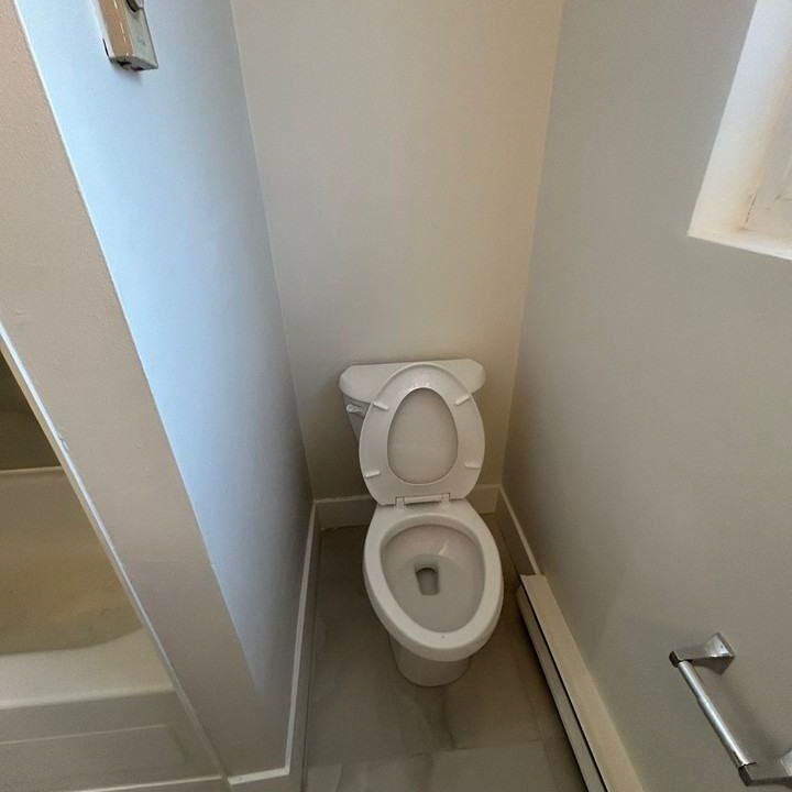 132 Sidney Street apartment — Quinte West, ON (0-Bedroom) - 0 Bedroom - Photo 1