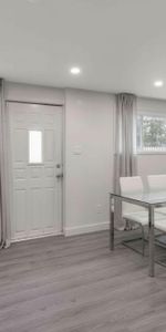 Appartement Renove dans le centre de Chateauguay - Photo 3