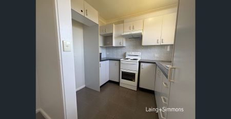 Freshly Renovated 3-Bedroom Home - Photo 5