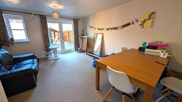 2 bedroom house to rent - Photo 1