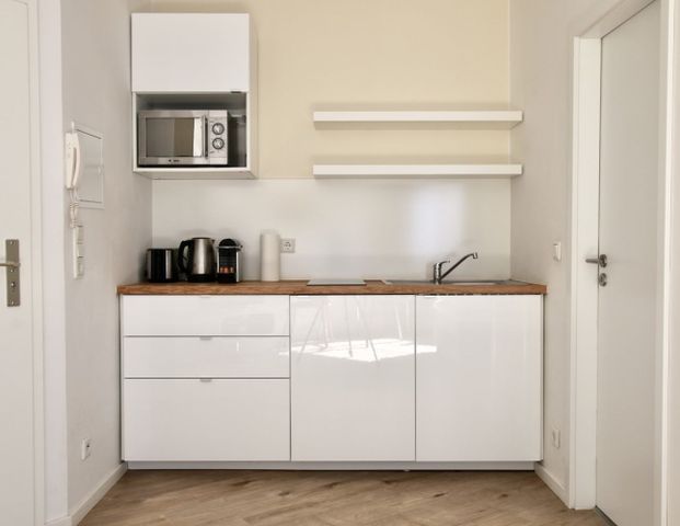 Mitten in der City - Apartment mit Balkon Nähe Barbarossaplatz - Foto 1