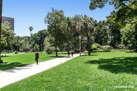 “Modern Apartment with Stunning Outlook” - Photo 5