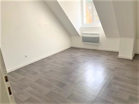 Location Appartement 4 pièces 83m² - Photo 4