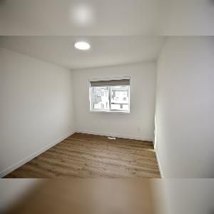 3 Bed 2.5 Bath Dbl Garage Balcony Townhouse For Rent Leduc - Photo 4