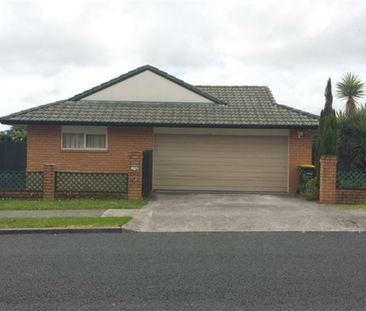 Spacious 4-Bedroom Brick & Tile Home - Photo 3