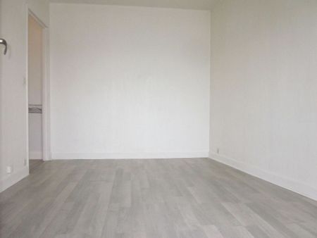 Location Appartement 2 pièces 40m² - Photo 5