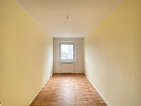 Einzug sofort möglich - barrierearme 3-Raumwohnung mit Balkon und Aufzug - Photo 5