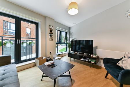 2 bedroom apartment to rent - Photo 2