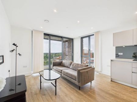 2 bedroom penthouse to rent - Photo 2