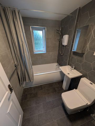 Trevithick Close - Photo 5