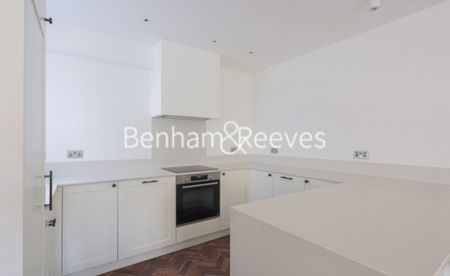 4 Bedroom house to rent in Albert Mews, Kensington, W8 - Photo 2